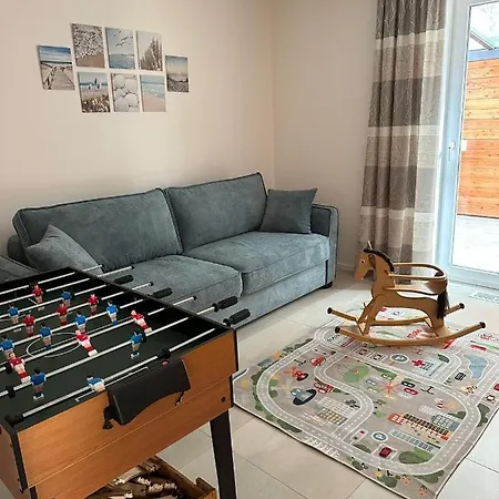 Kira Holiday home